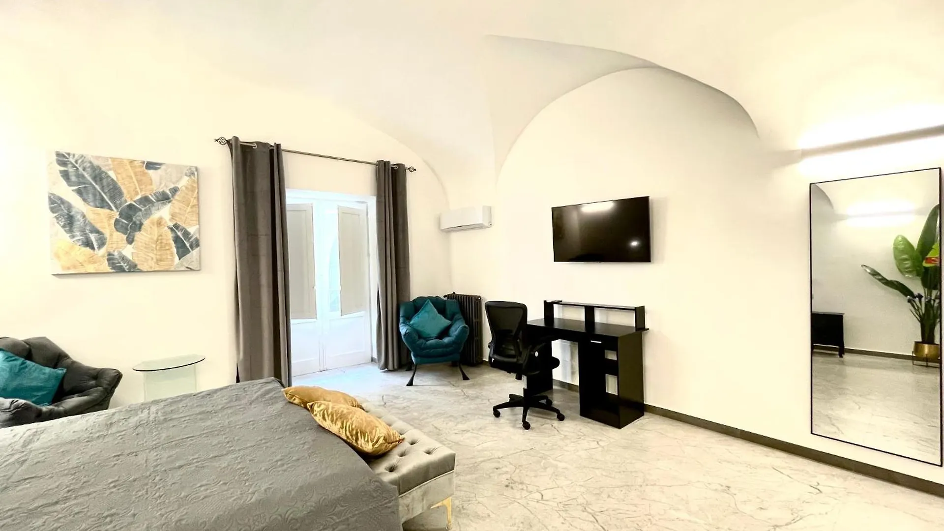 Nel Cuore Di Palermo Isidoro Palace Italy